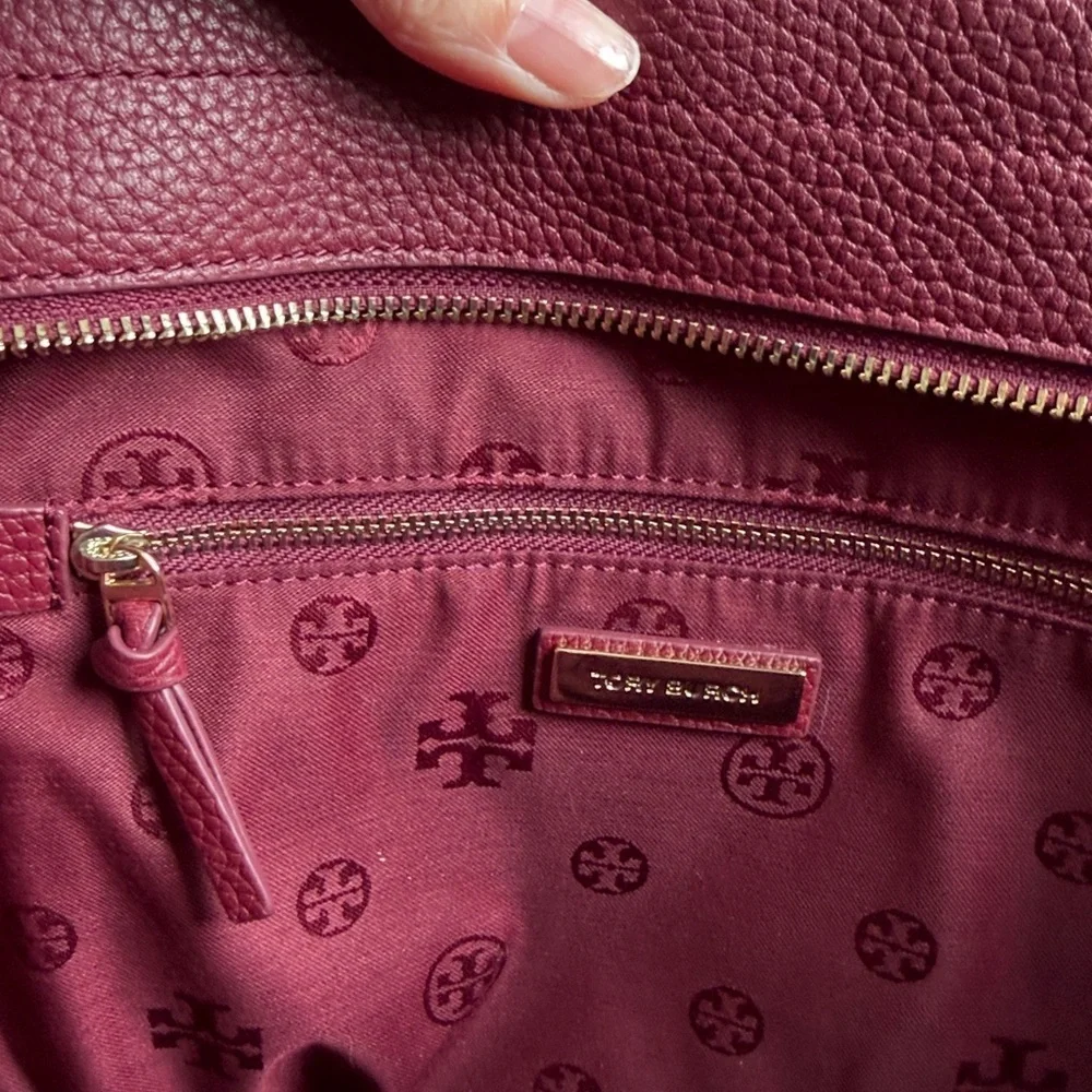 Tory Burch tory burch